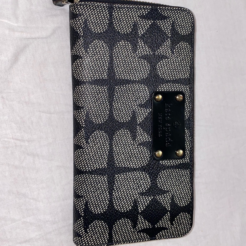 kate spade wallet.